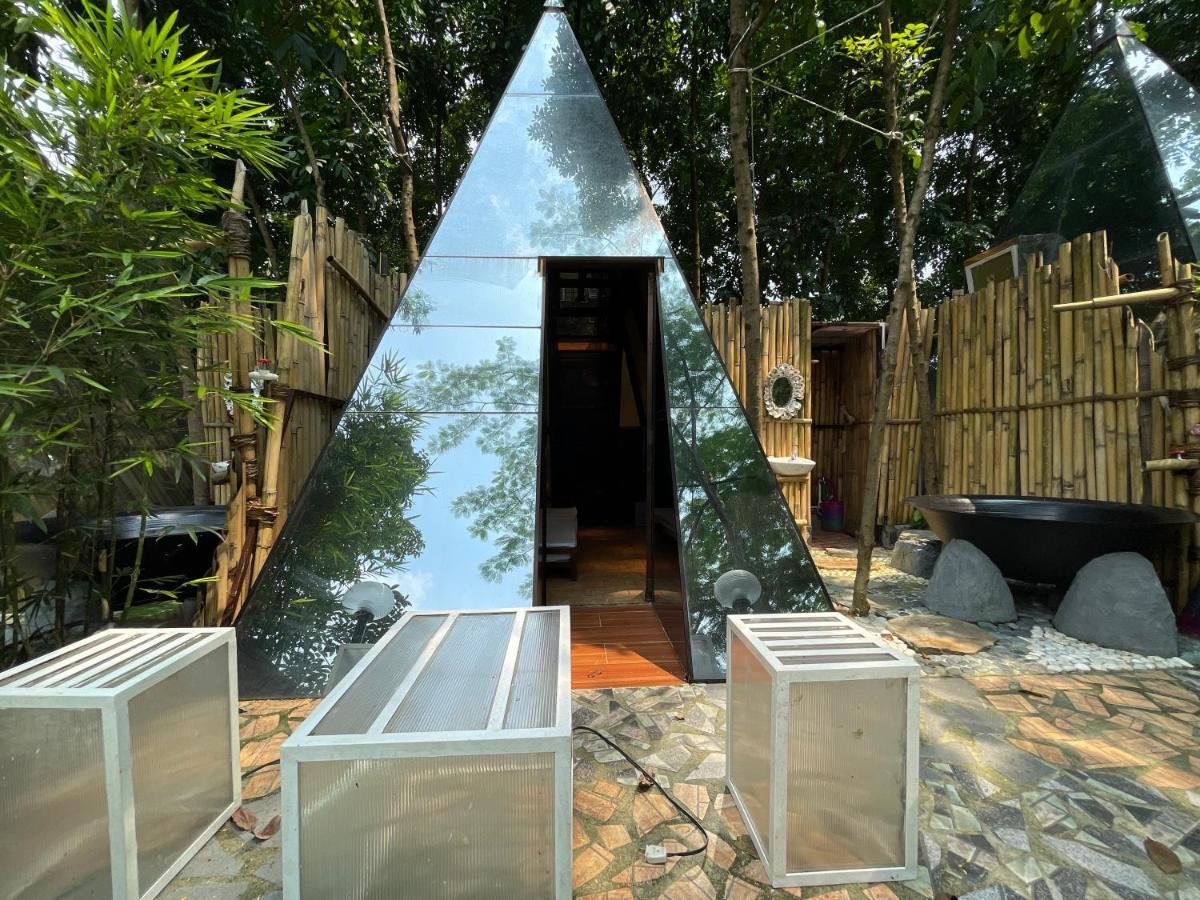 Floating Sanctuary Resort Powered By Cocotel Bulacan Εξωτερικό φωτογραφία