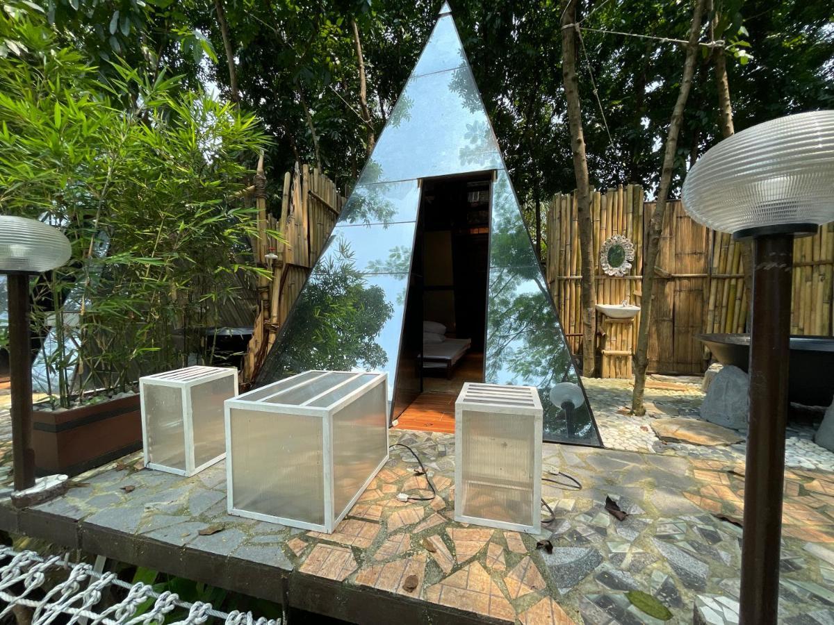 Floating Sanctuary Resort Powered By Cocotel Bulacan Εξωτερικό φωτογραφία