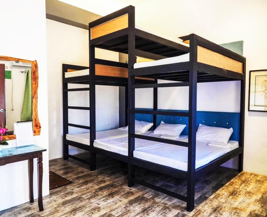 Floating Sanctuary Resort Powered By Cocotel Bulacan Εξωτερικό φωτογραφία
