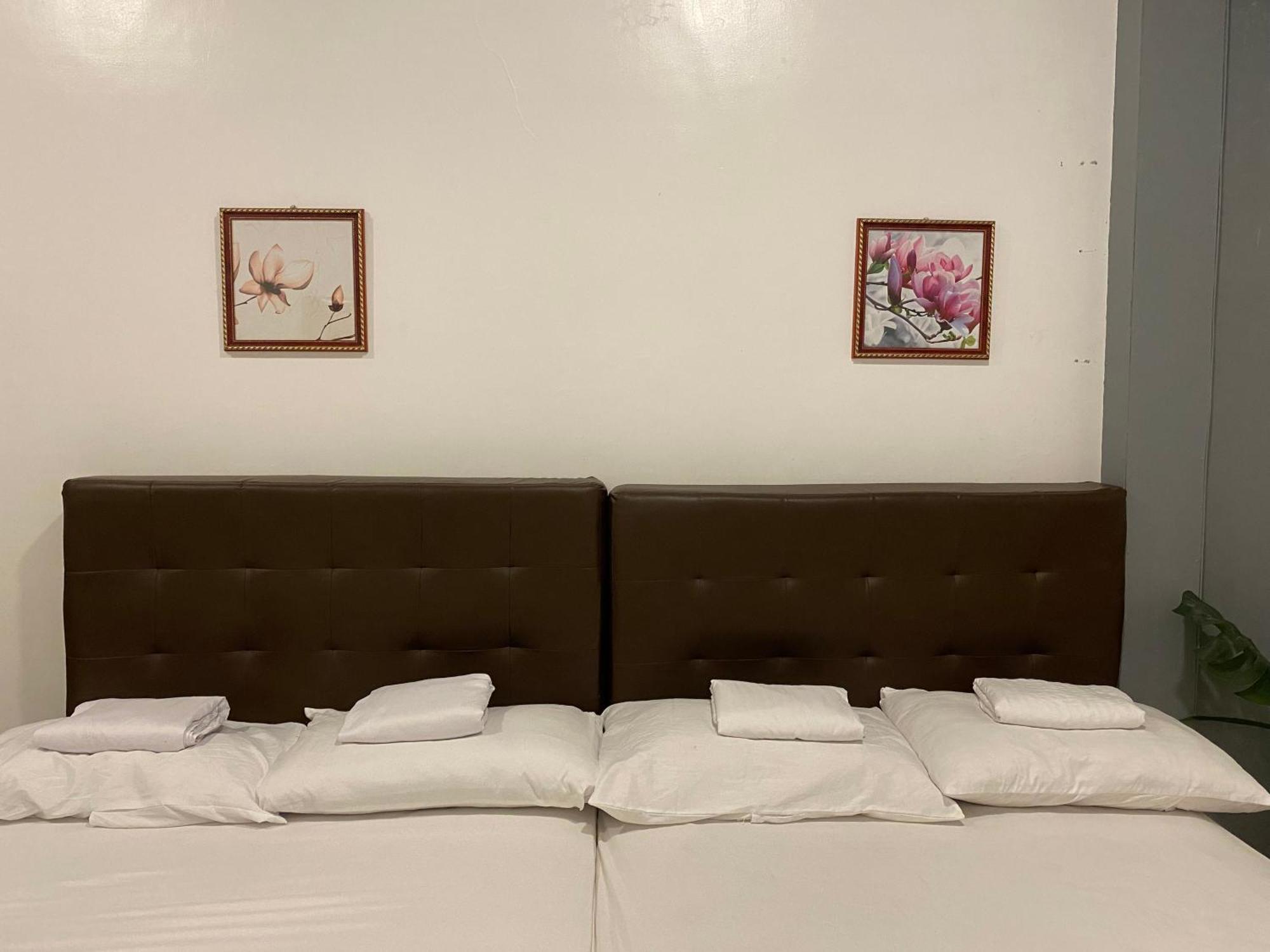 Floating Sanctuary Resort Powered By Cocotel Bulacan Δωμάτιο φωτογραφία